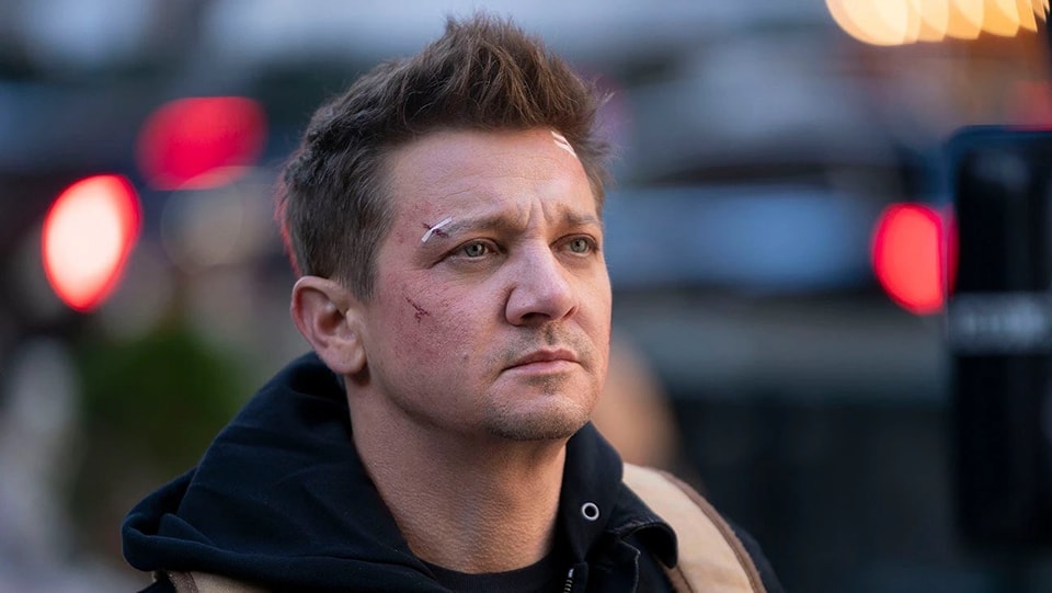Jeremy Renner fue hospitalizado tras sufrir un accidente