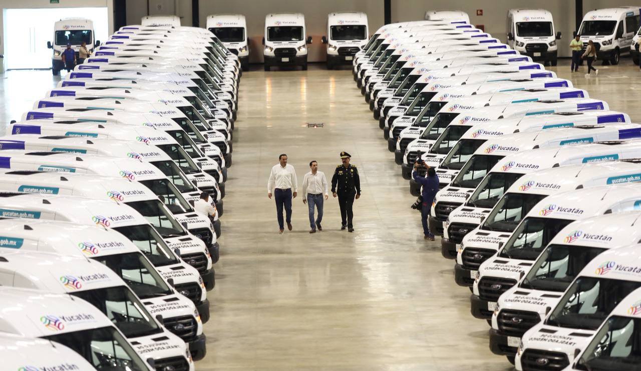 Nuevos vehículos de traslado en el interior del estado