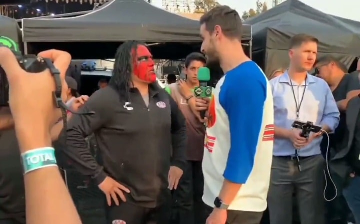 Chessman agrede a Adrián Marcelo