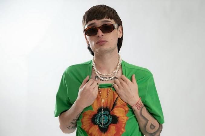 Peso Pluma cuenta con 5 canciones en el Top de Billboard