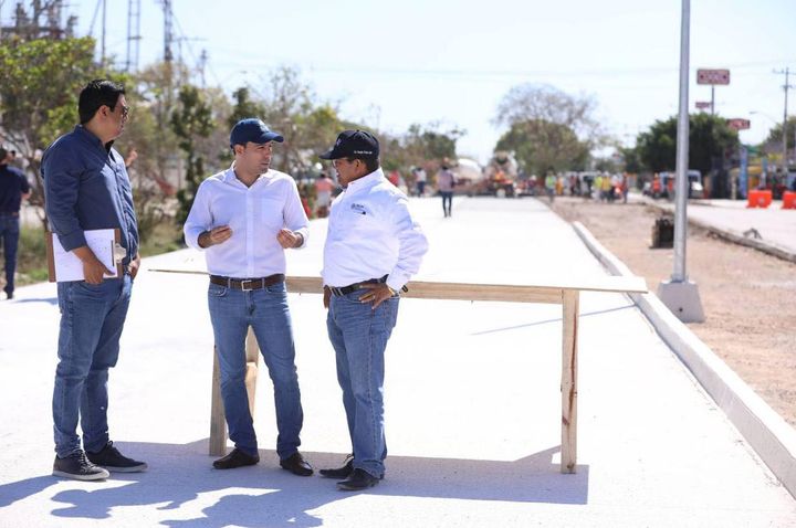 Avanzan trabajos de construcción de los corredores del Ie-Tram, transporte público único en Latinoamérica que será 100% eléctrico