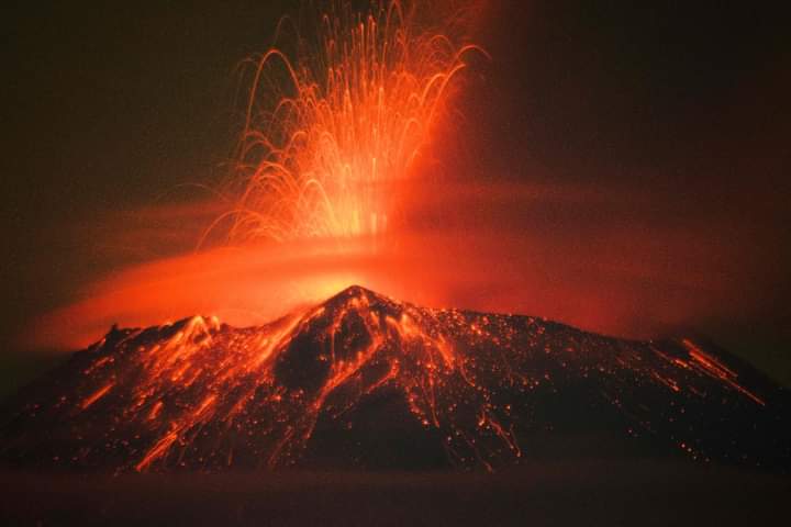 Así fue la impresionante erupción del volcán Popocatepetl