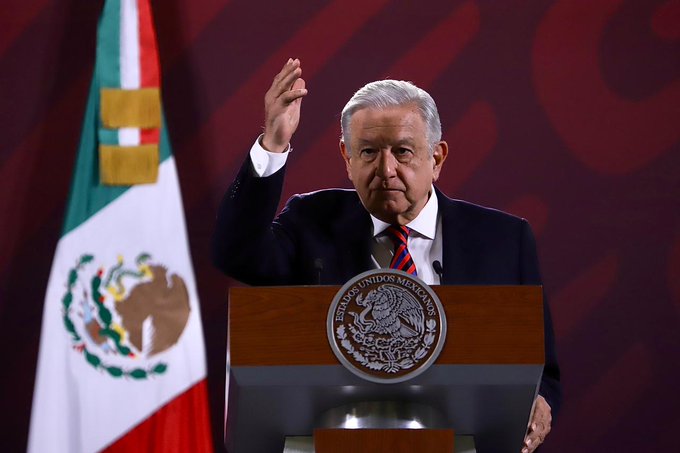 «Pobres, les fue muy mal»; AMLO habla sobre los comentarios de “Yahritza y Su Esencia”