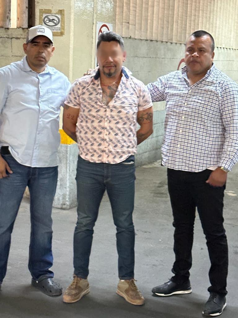 Detienen a Fernando Medina, conocido como «El Tiburón», sujeto que golpeó brutalmente a un empleado de un Subway