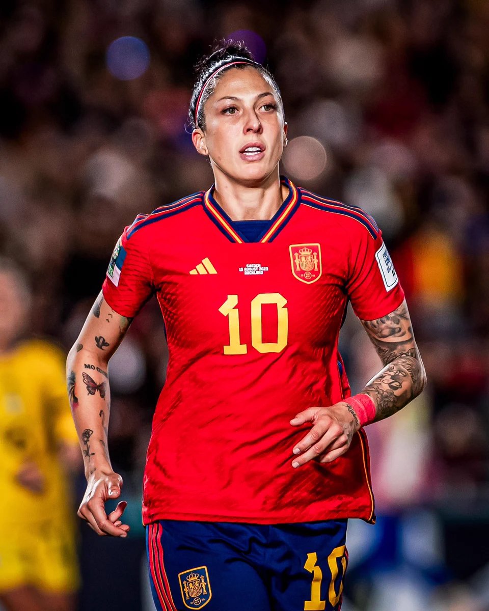 Jenni Hermoso denuncia ante la Fiscalía a Luis Rubiales por el beso no consentido