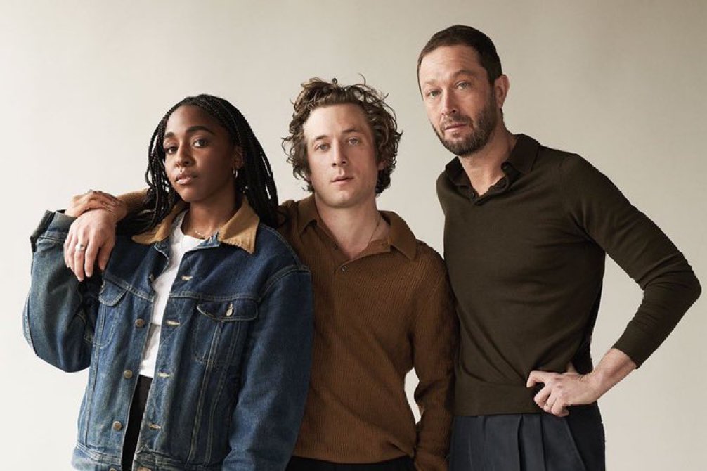 Los tres integrantes principales de la serie The Bear han ganado un Emmy esta noche