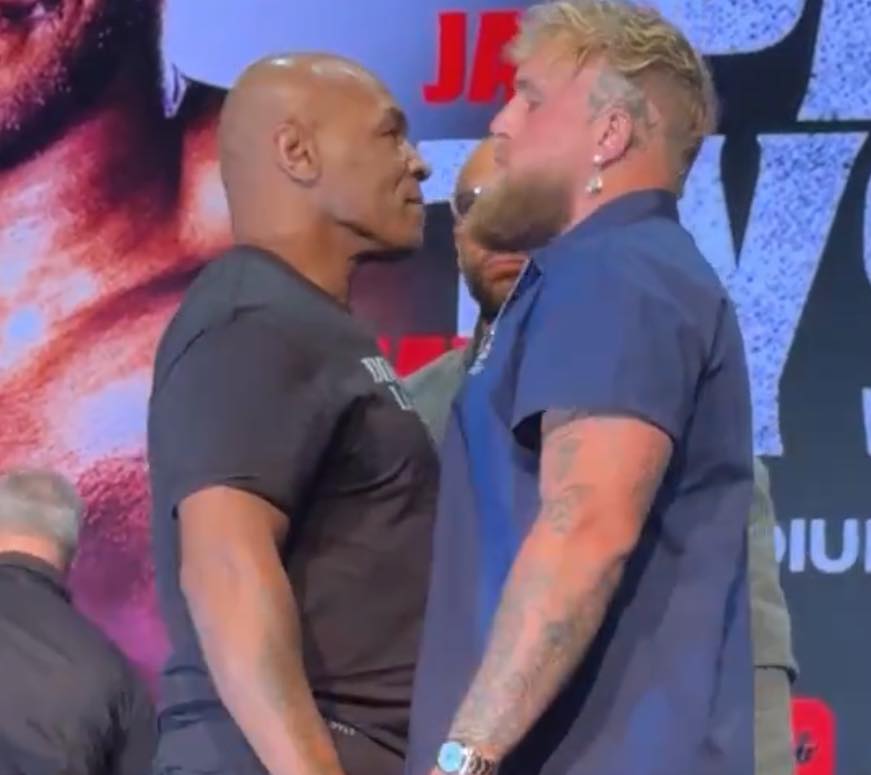 Mike Tyson regresa al cuadrilátero