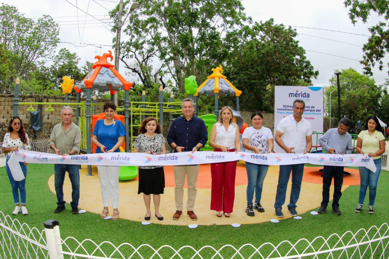Inauguración del parque de la Colonia México.