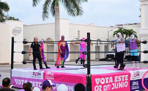 Lucha libre para promover el voto en Veracruz