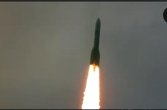 Ariane 6 logra poner en órbita sus microsatélites.