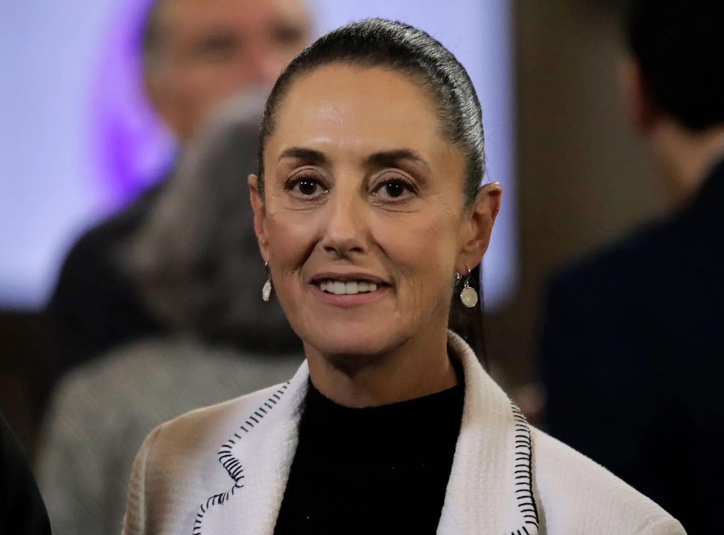 Sheinbaum advirtió que no permitirá que se use a México en la campaña presidencial de EU