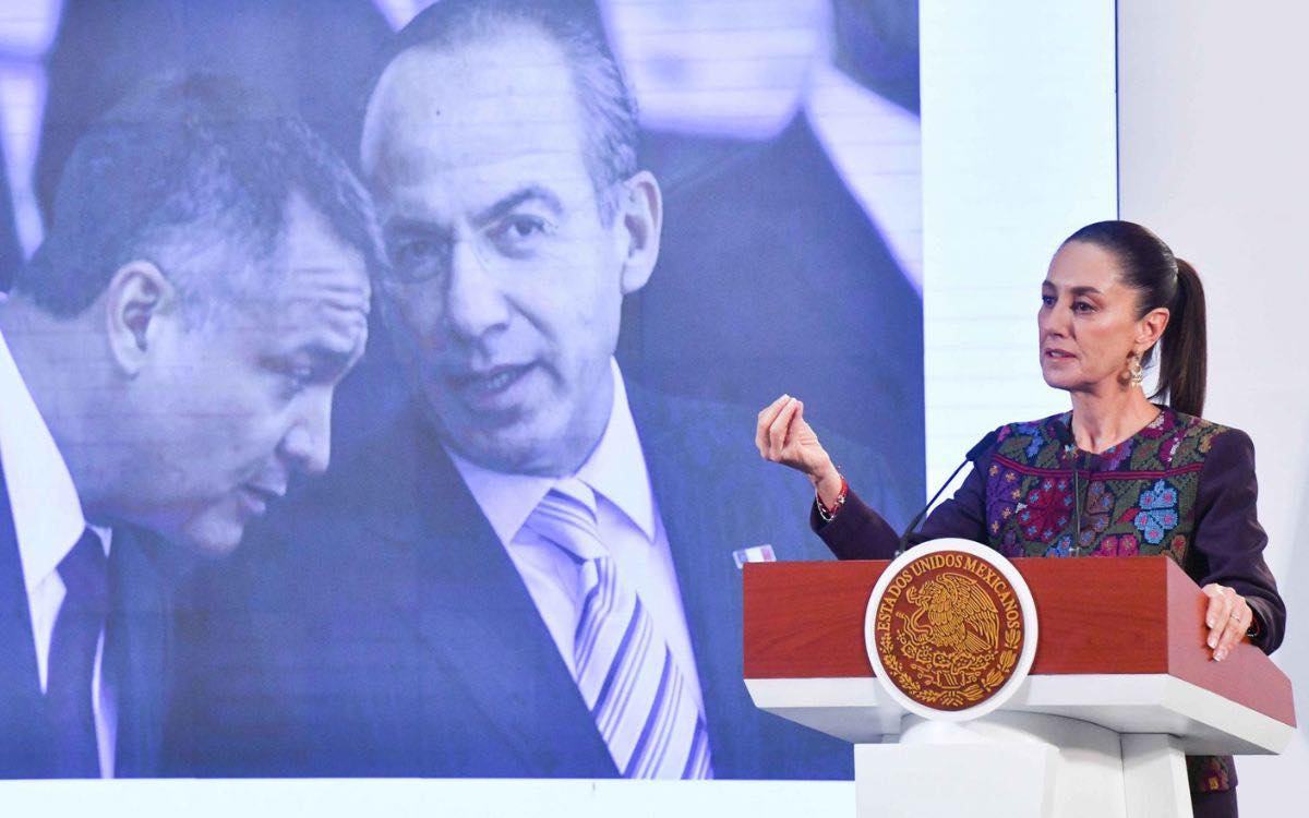 “Debería pedir perdón y es muy cínico»: Sheinbaum contra Calderón