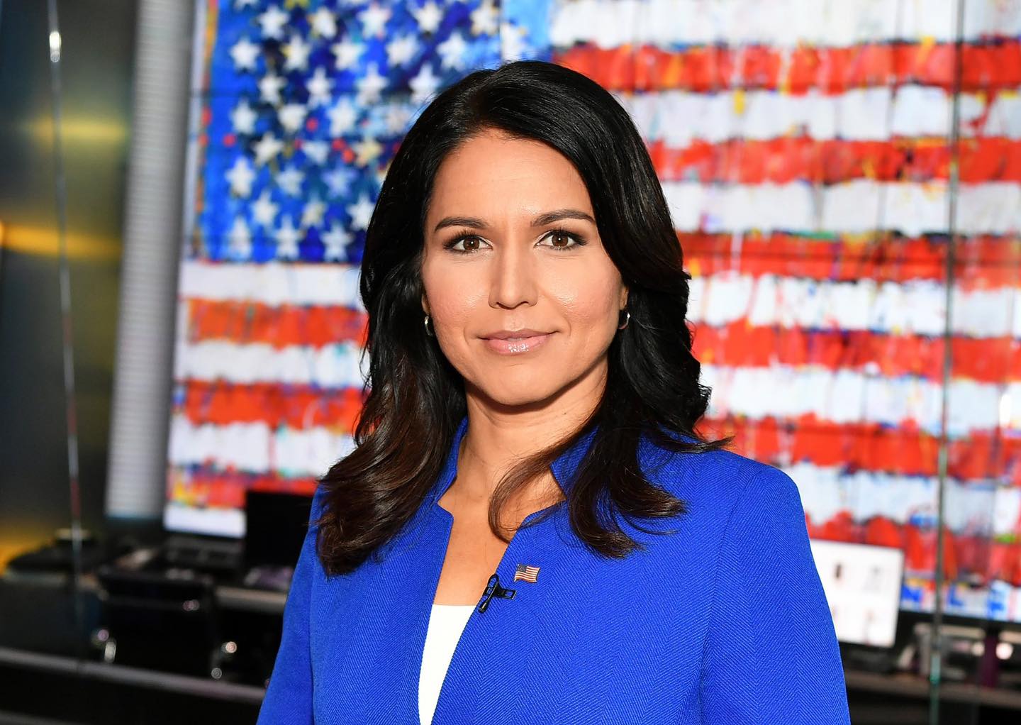 Trump elige a Tulsi Gabbard como directora de Inteligencia Nacional