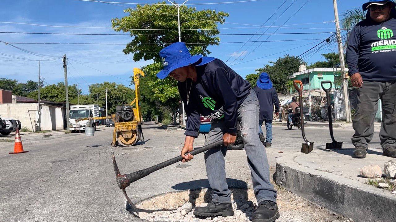 Avanza Ayuntamiento en operativo para mejorar las calles de Mérida