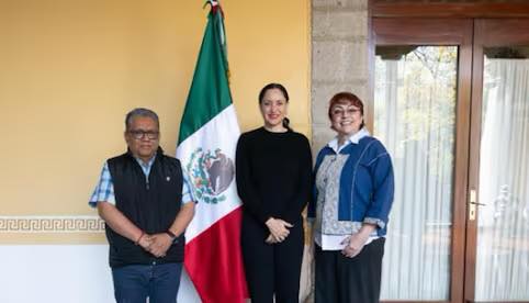 Nombran a Fernanda Tapia como nueva directora de Radio Educación.