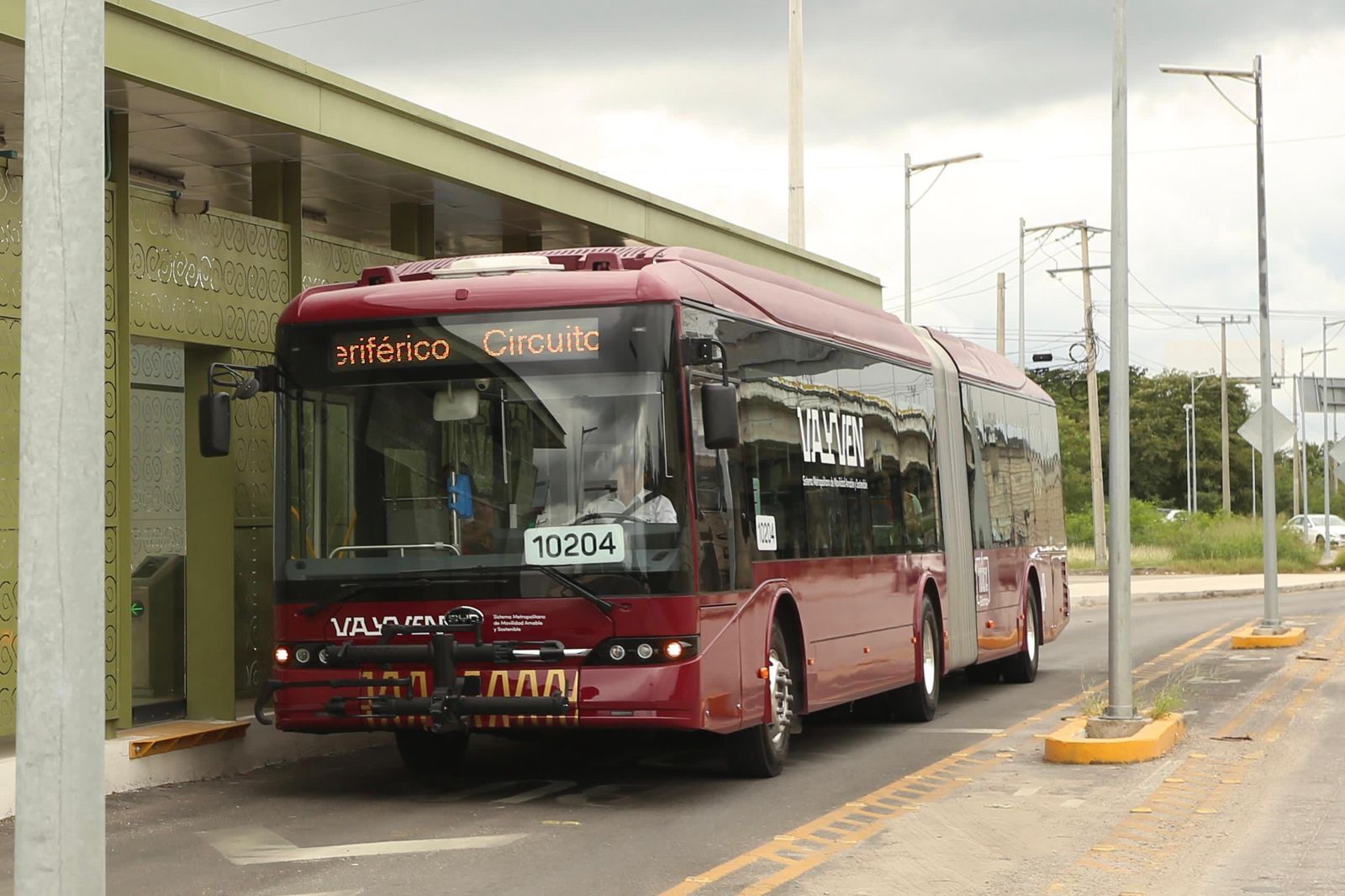 Unidades articuladas del Sistema Va y Ven inician operaciones en la Ruta Periférico.