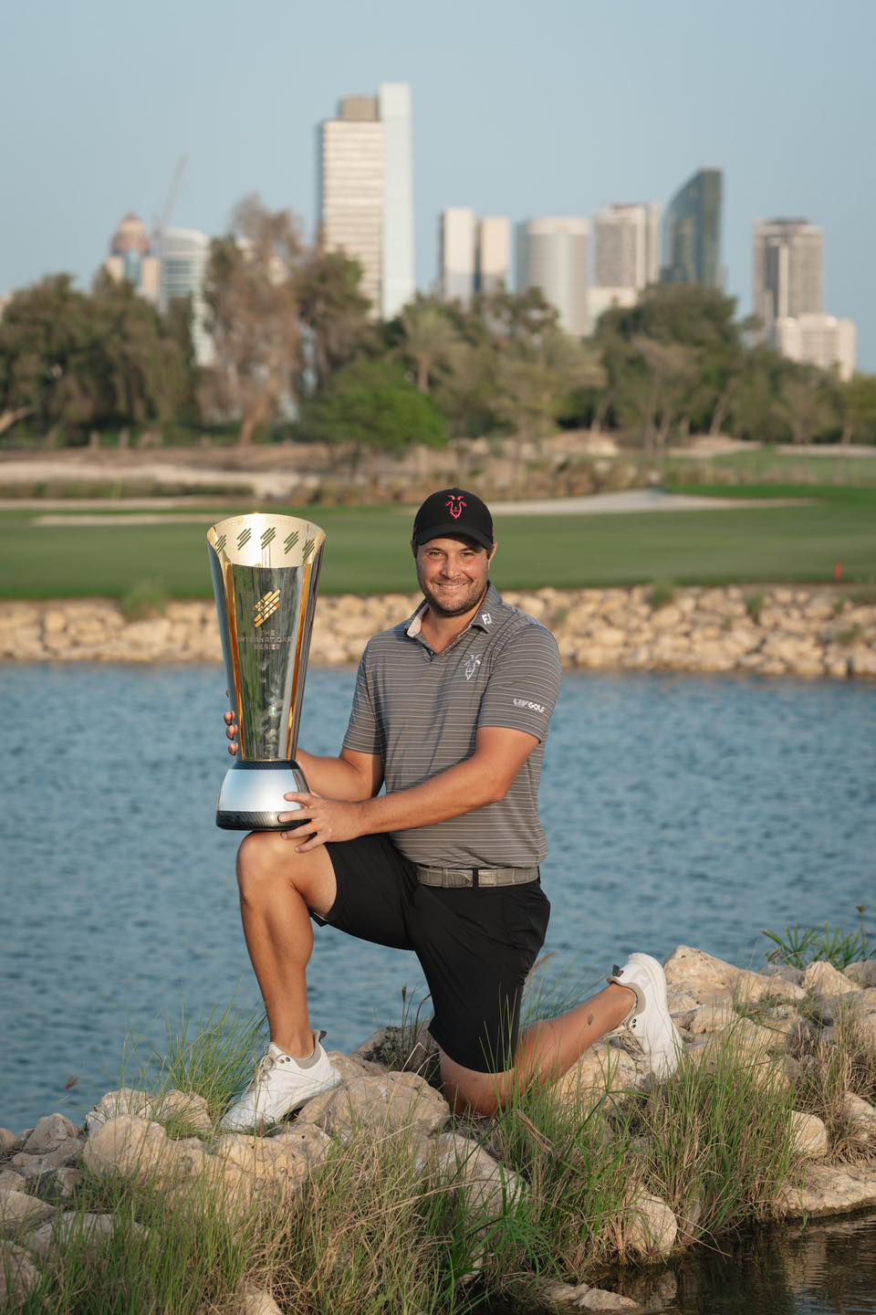 Peter Uihlein triunfa en el International Series de Qatar.