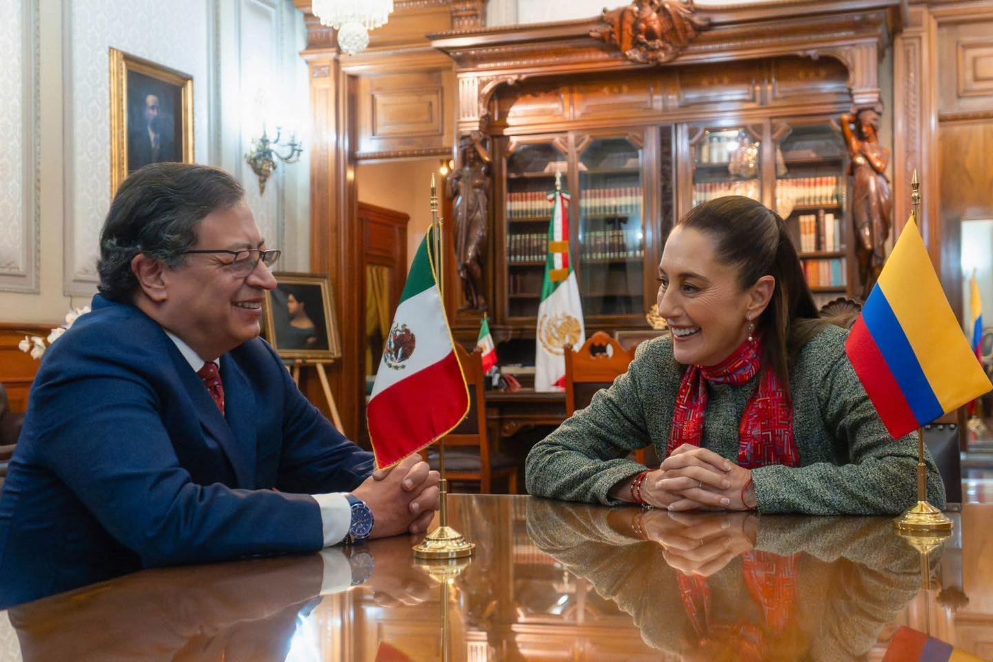 La presidenta de México Claudia Sheinbaum se reúne con el presidente de Colombia.