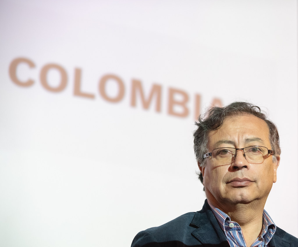 Gustavo Petro no asistirá a investidura de Maduro