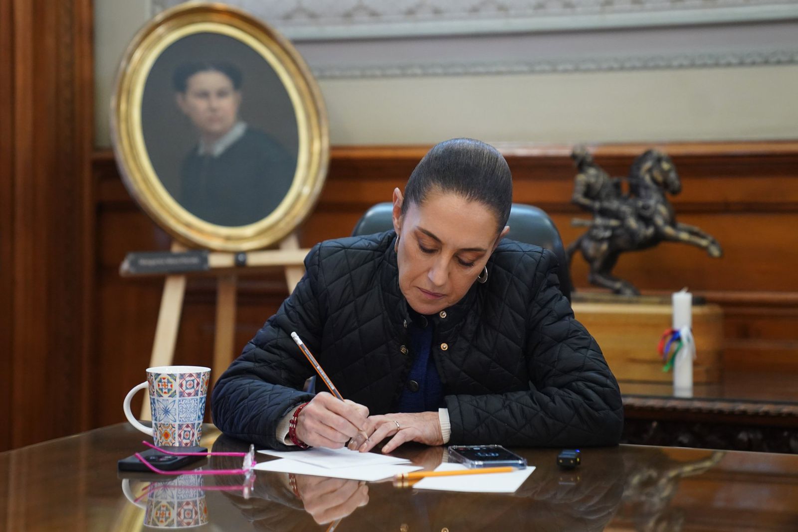 Mañanera del pueblo de hoy 15 de enero; Sheinbaum revisa con gobernadores los avances del IMSS-Bienestar en los estados.