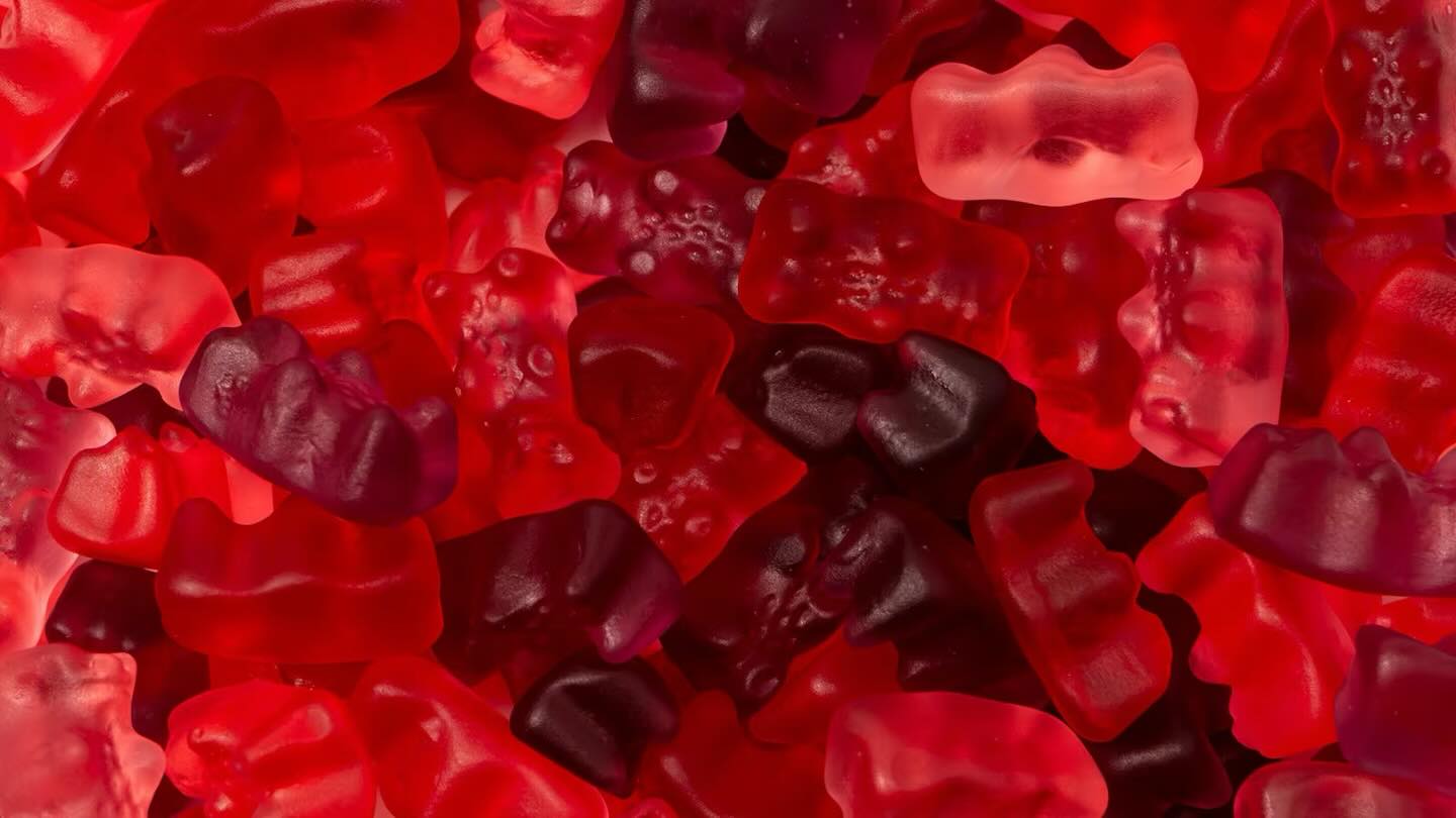 EU, Prohíbe el colorante rojo No. 3 tras vincularlo al cáncer.