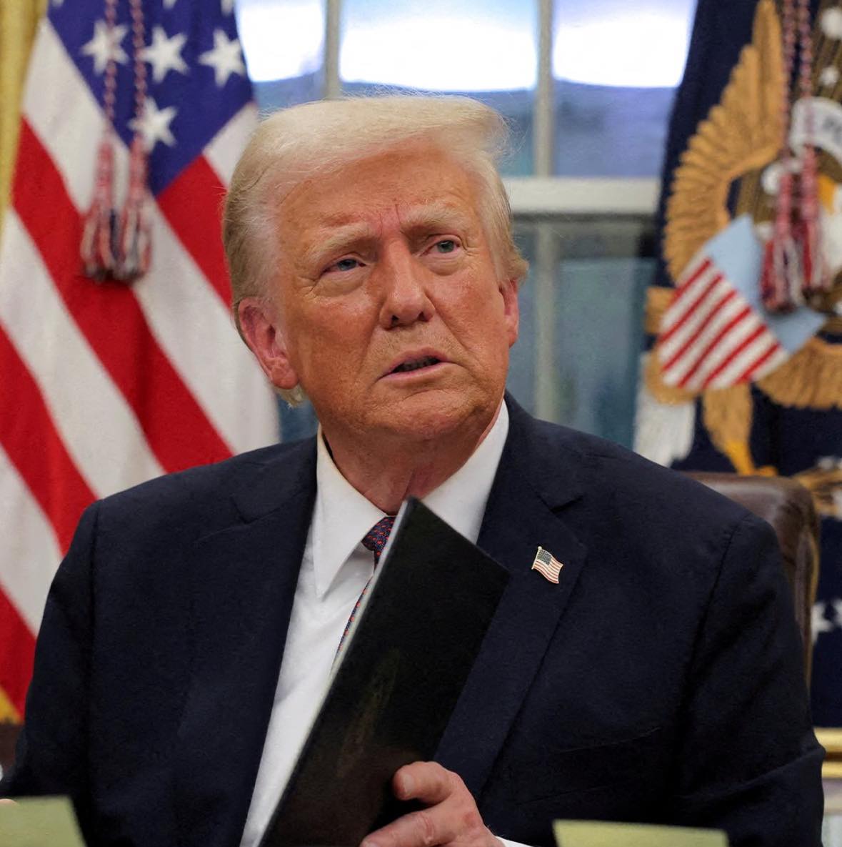 Trump suspende la entrada de migrantes desde México