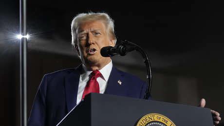 Trump impone aranceles del 25% a todos los productos colombianos y los aumentará al 50%