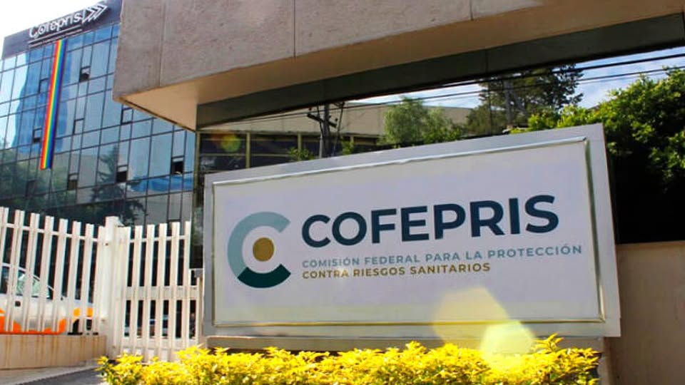 Alerta Cofepris por productos que contienen CBD.