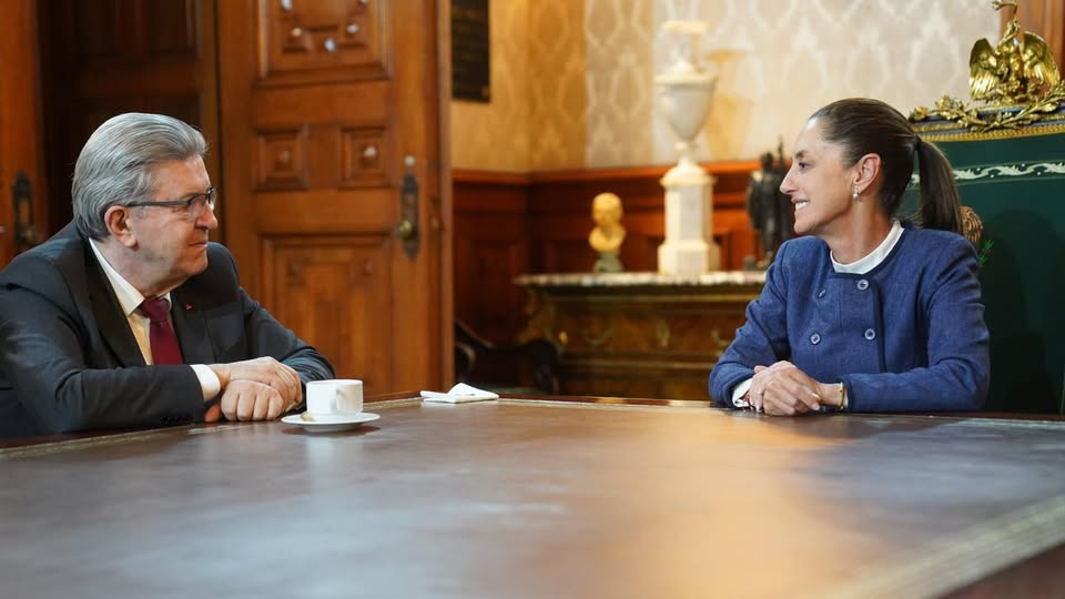 Sheinbaum platica con francés Jean-Luc Mélenchon