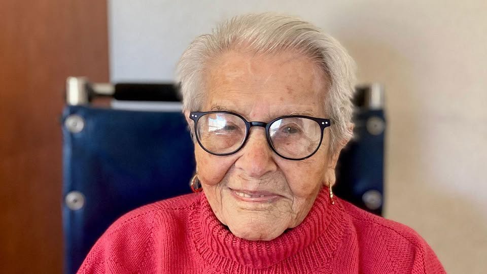 Fallece la sobreviviente del Holocausto.