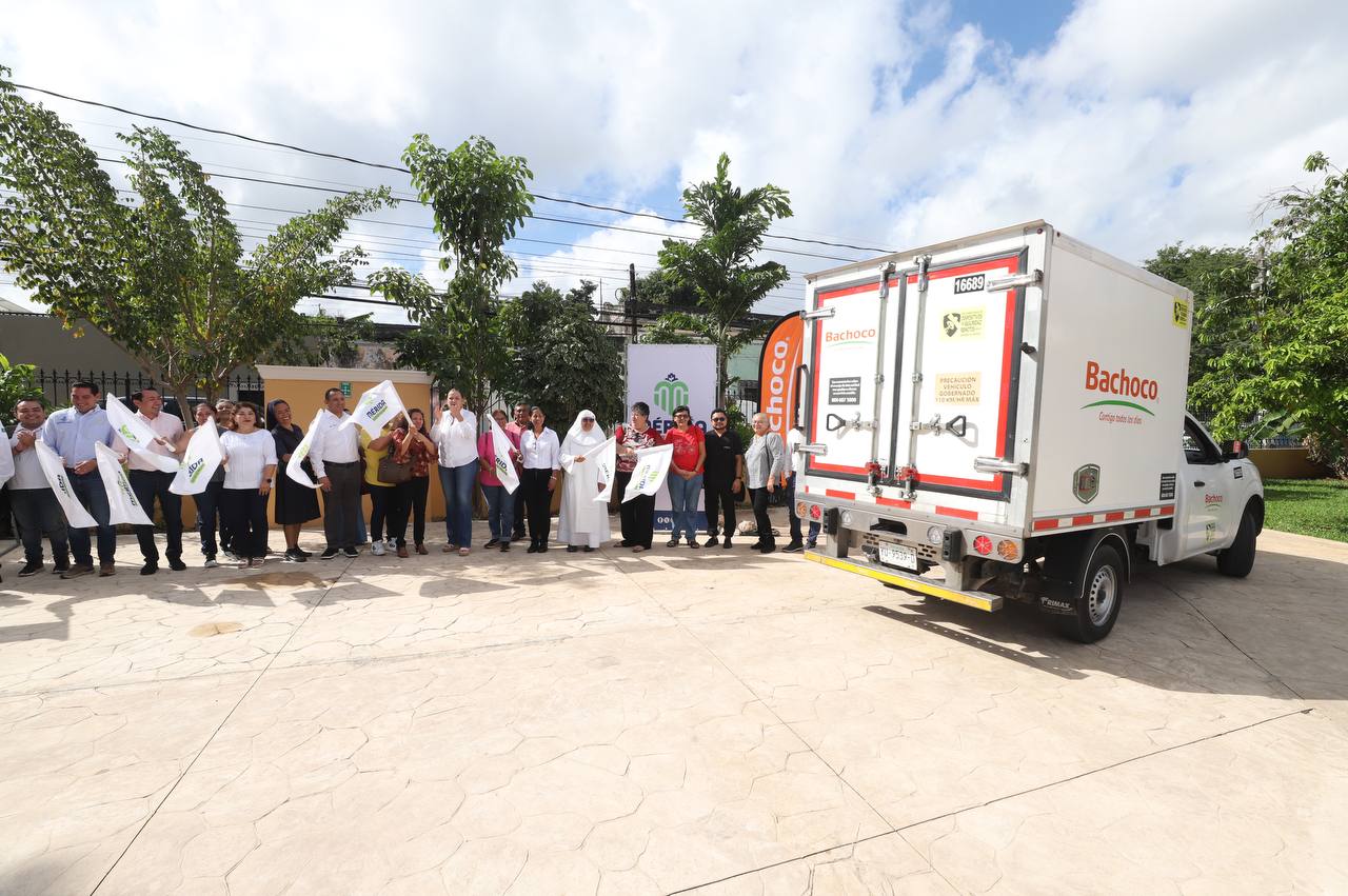 Alianza entre el Ayuntamiento de Mérida y Bachoco por la seguridad alimentaria de grupos vulnerables.