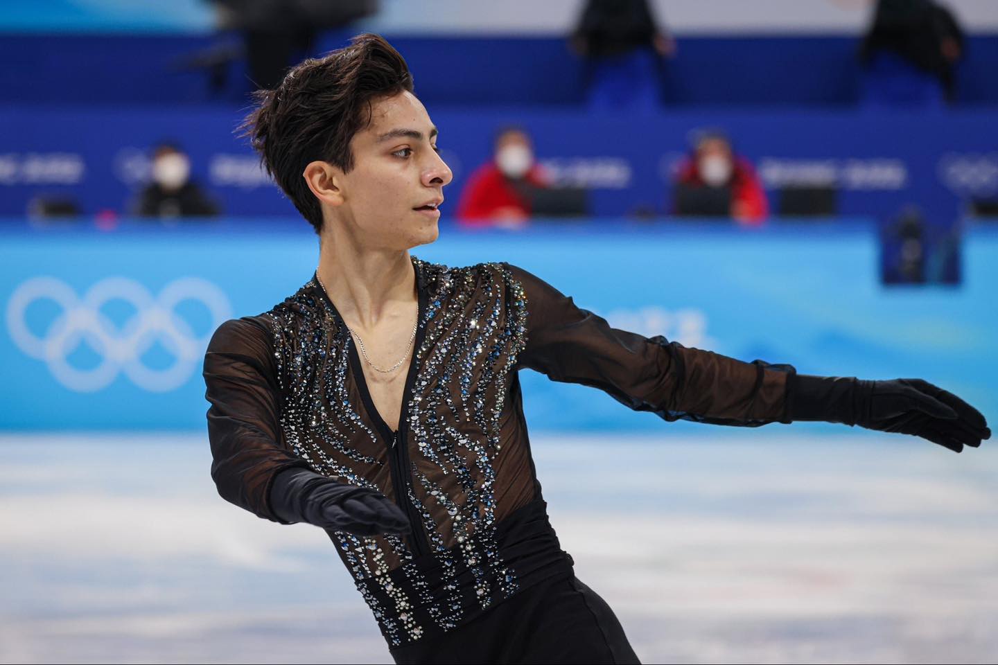 Donovan Carrillo fuera del Mundial de Patinaje Artístico