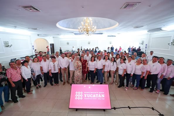 Mesas de Diálogo Permanente entre Gobierno y Magisterio en Yucatán.