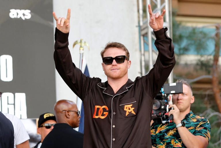 Canelo Álvarez, ya se esta preparando para su próximo encuentro.