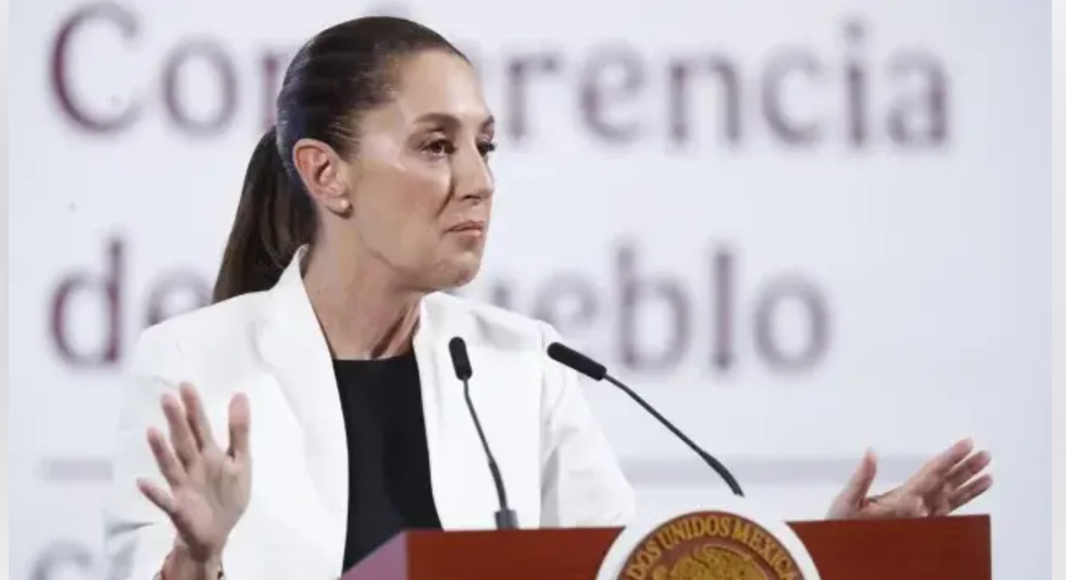 Sheinbaum se pronuncia por la critica de no acudir al funeral del papa Francisco.