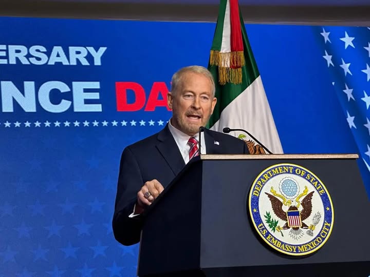Embajador Johnson destaca la relación única con México