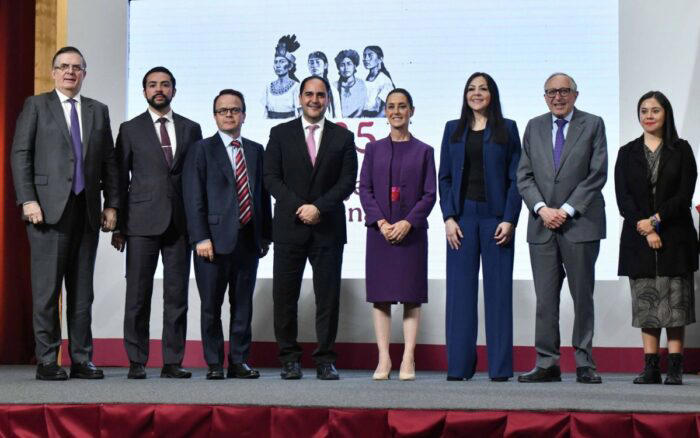 Claudia Sheinbaum se reúne con empresarios para acelerar el Plan México