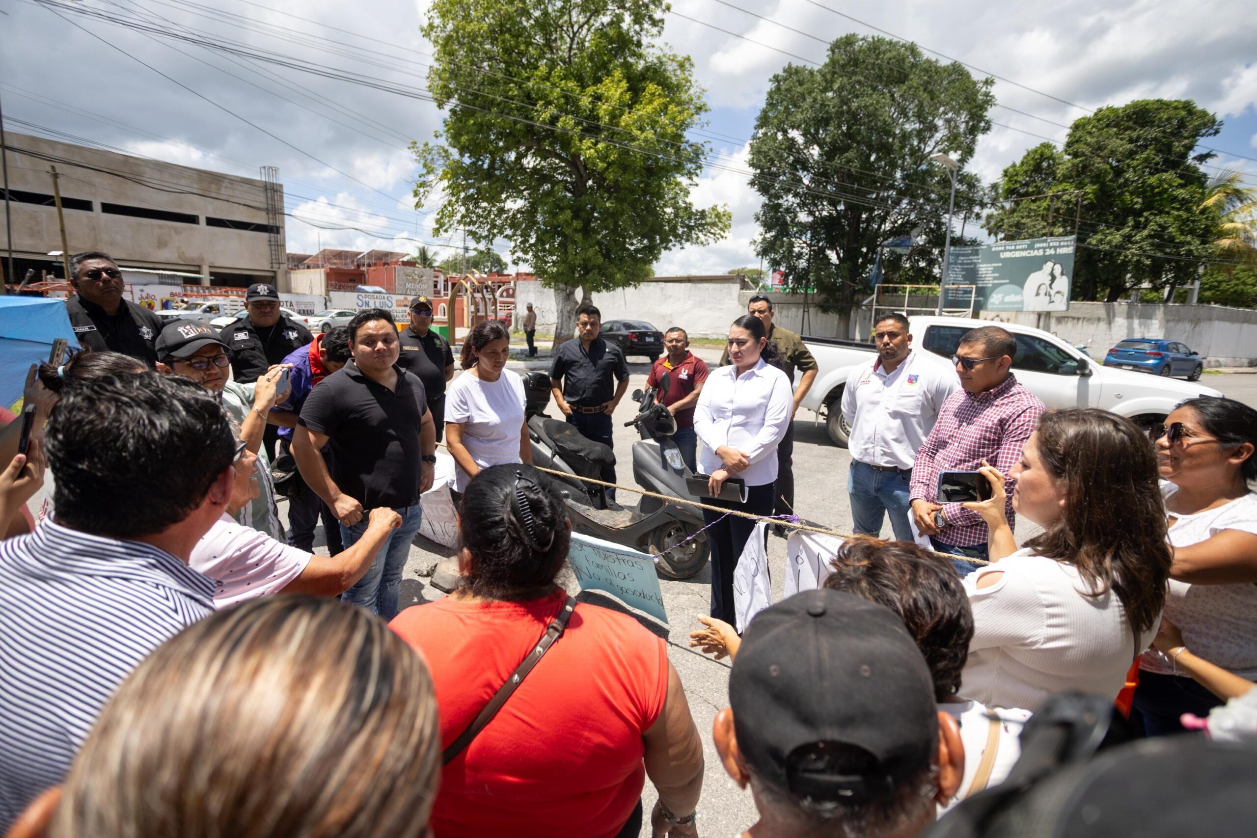 Autoridades de Umán escuchan a la comunidad y respaldan sus inquietudes.