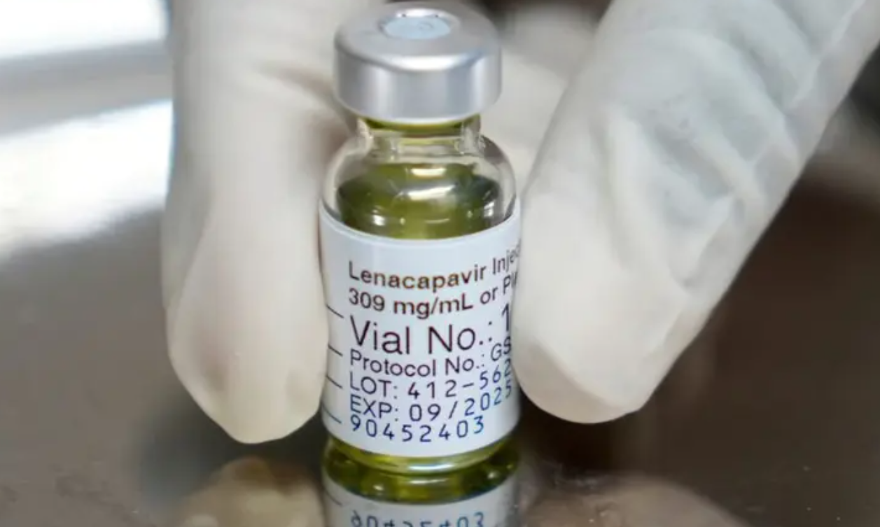 La OMS recomendó por primera vez el uso de lenacapavir, un antirretroviral semestral, para prevenir el VIH.