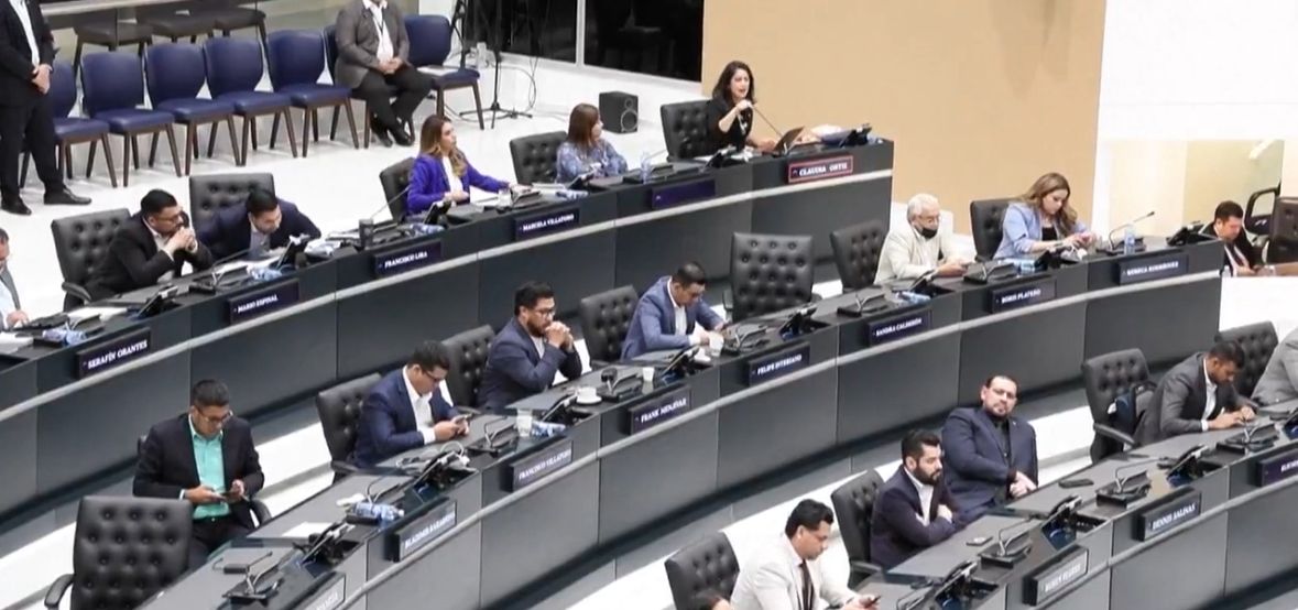 Bukele podrá reelegirse indefinidamente tras reforma constitucional en El Salvador