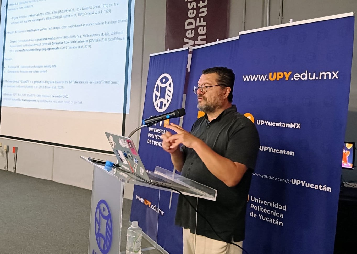 UPY conecta a sus estudiantes con expertos globales