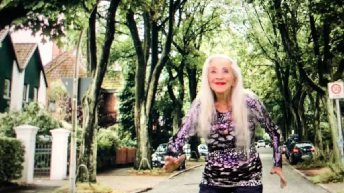 Fallece Tara Parra
