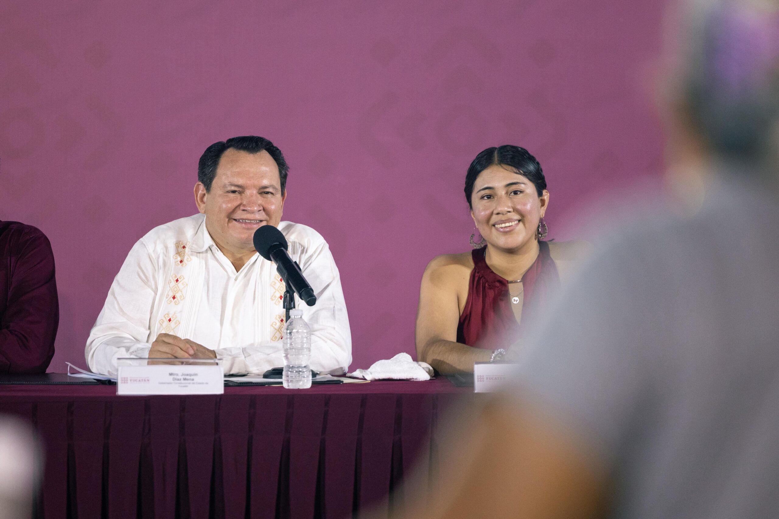 Díaz Mena atiende y responde a vecinos de Amalia Solórzano en “Diálogos con el Pueblo”