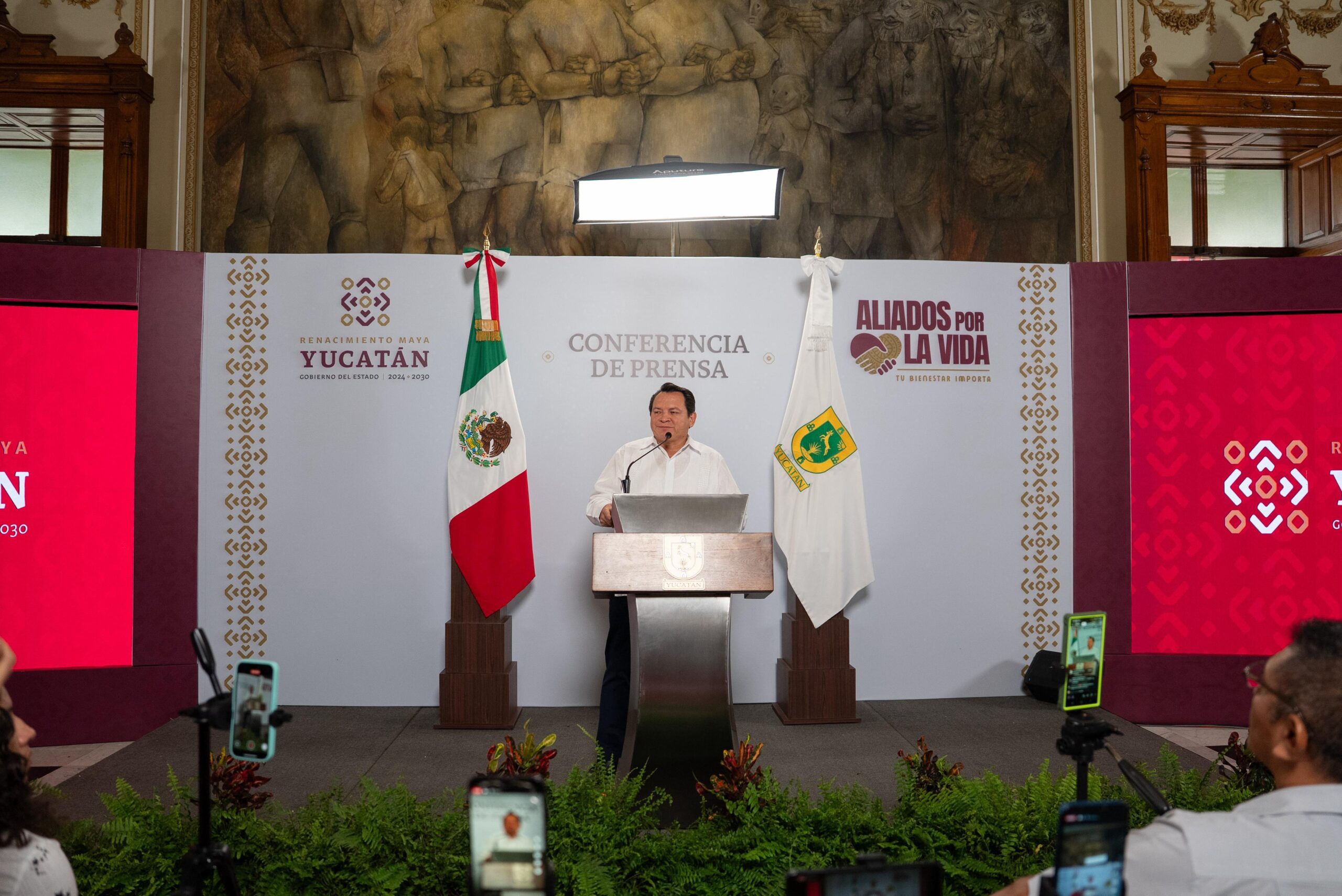 Gobernador Joaquín Díaz Mena impulsa reformas clave para fortalecer las pensiones del Isstey en Yucatán
