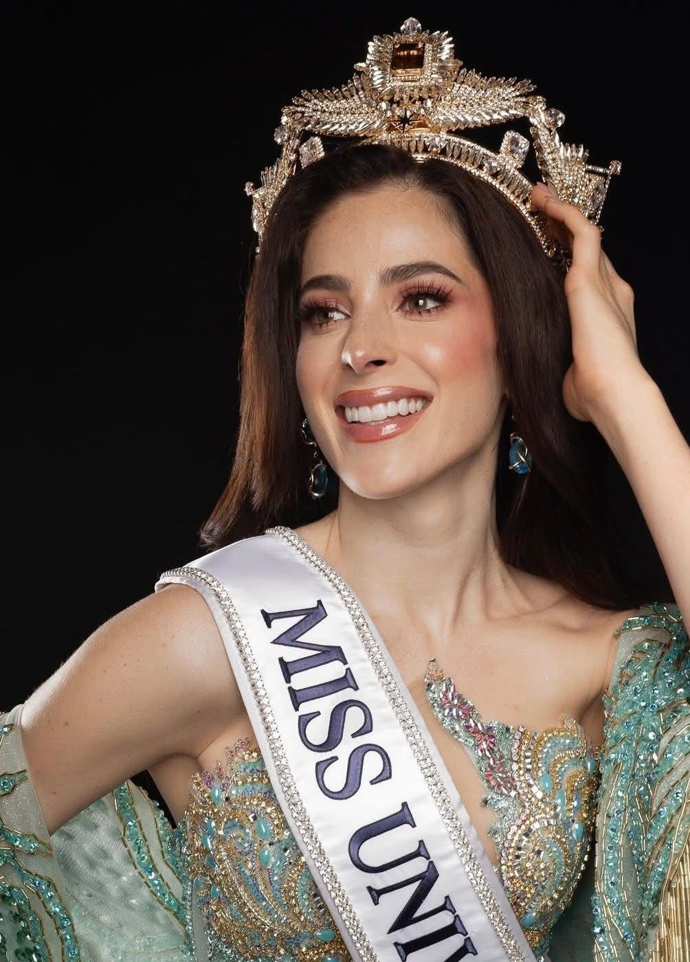 Fátima Bosch, coronada como Miss Universo México 2025