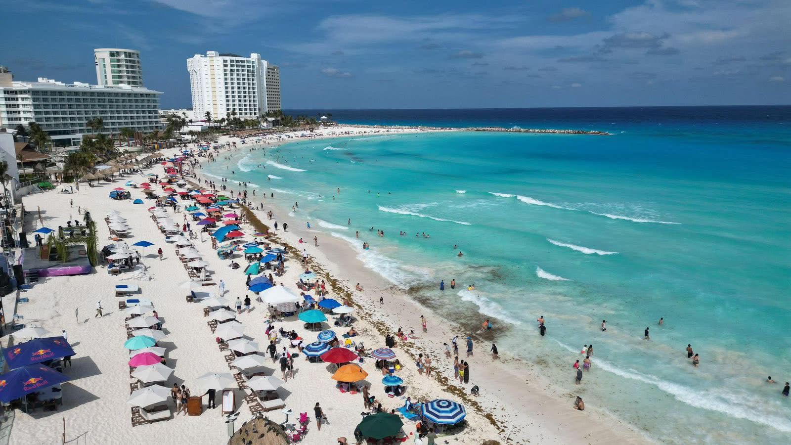 Sectur asegura que México es seguro para turistas pese a alerta de Estados Unidos