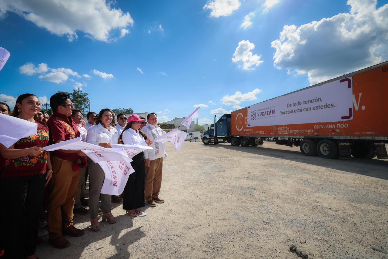 Yucatán envía 30 toneladas de ayuda humanitaria a comunidades afectadas por lluvias