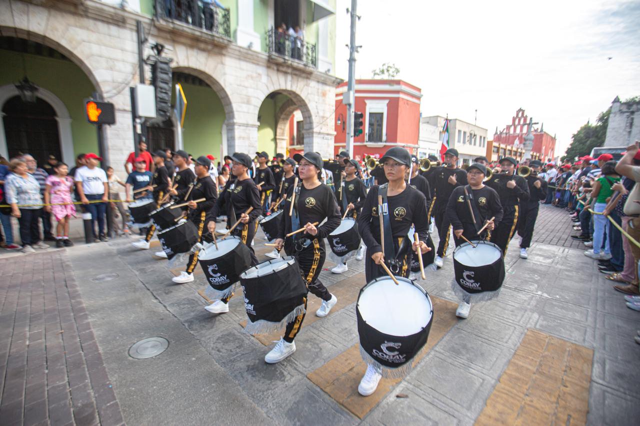 Invitan a escuelas de Mérida a participar en el Desfile Cívico del 20 de noviembre