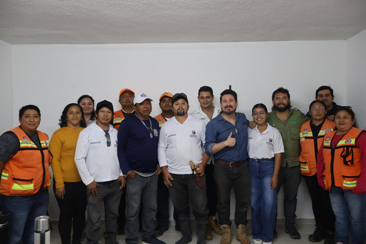 SDS imparte taller especializado para el manejo seguro de cocodrilos en Progreso