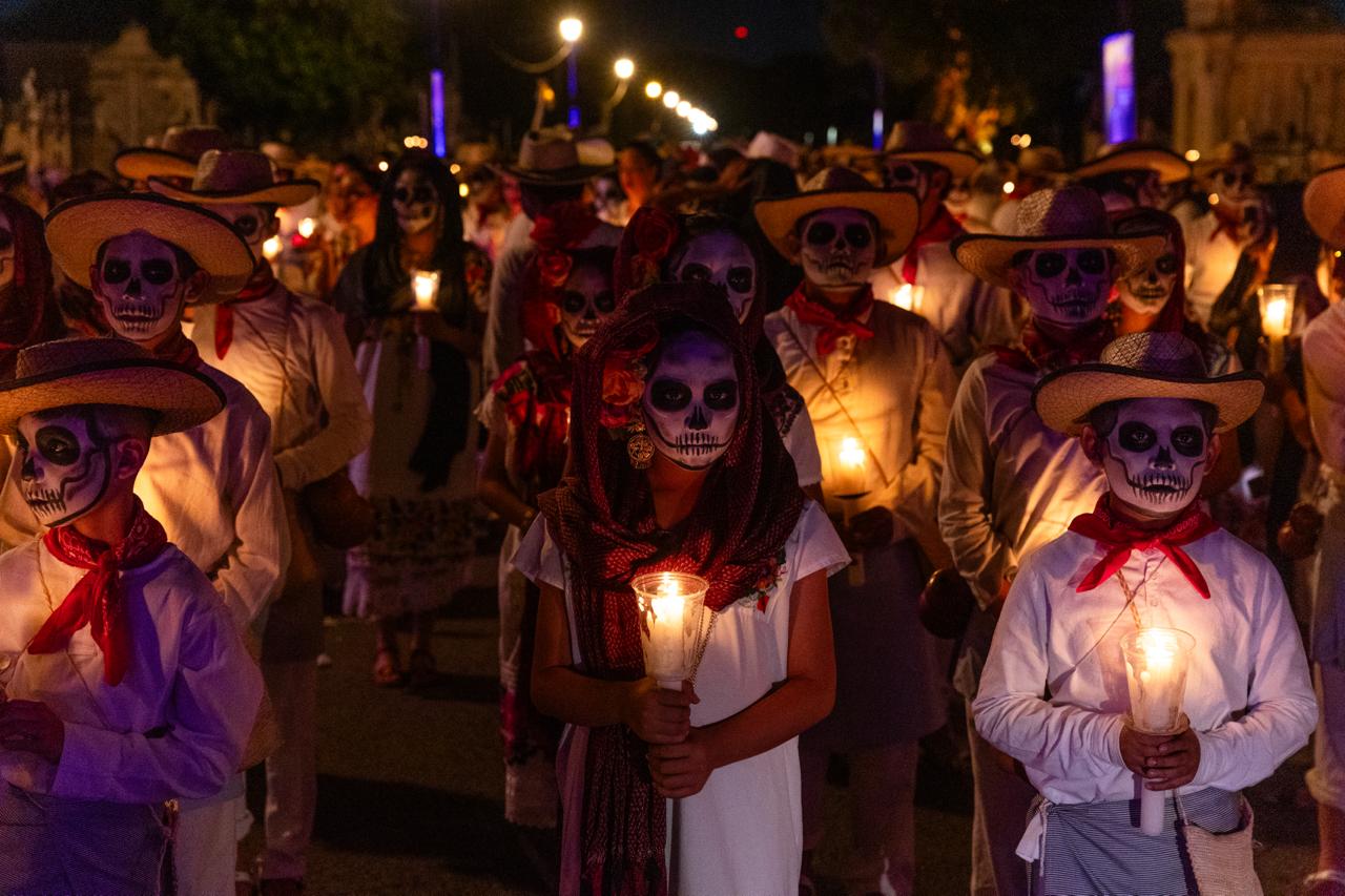 Paseo de las Ánimas, tradición viva que une miles de corazones en Mérida.
